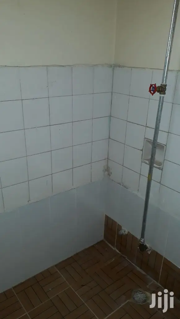 Parklands 2 Bedroom Flat Available For Rent
