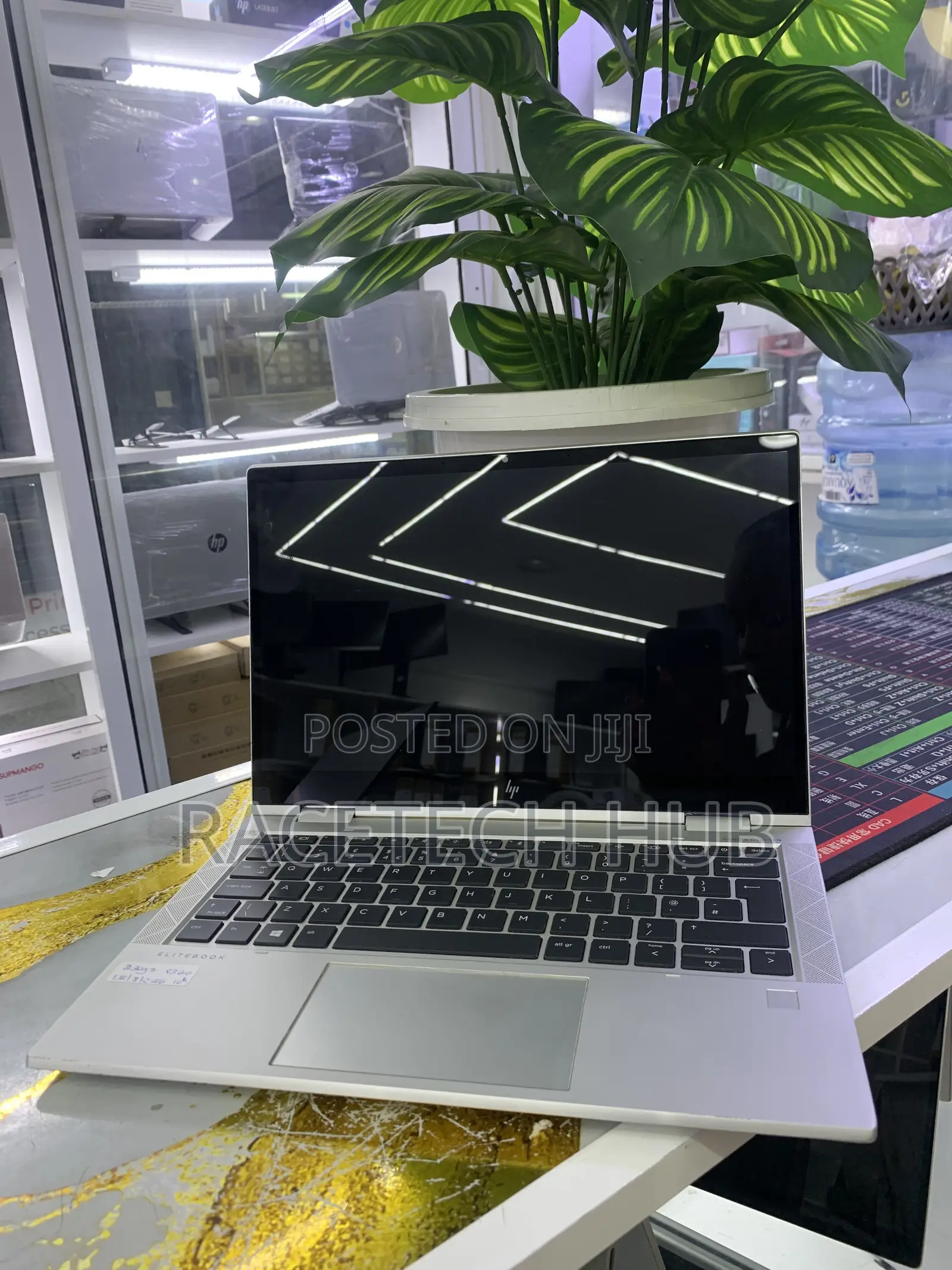 Laptop HP EliteBook 830 G7 8GB Intel Core i5 SSD 256GB