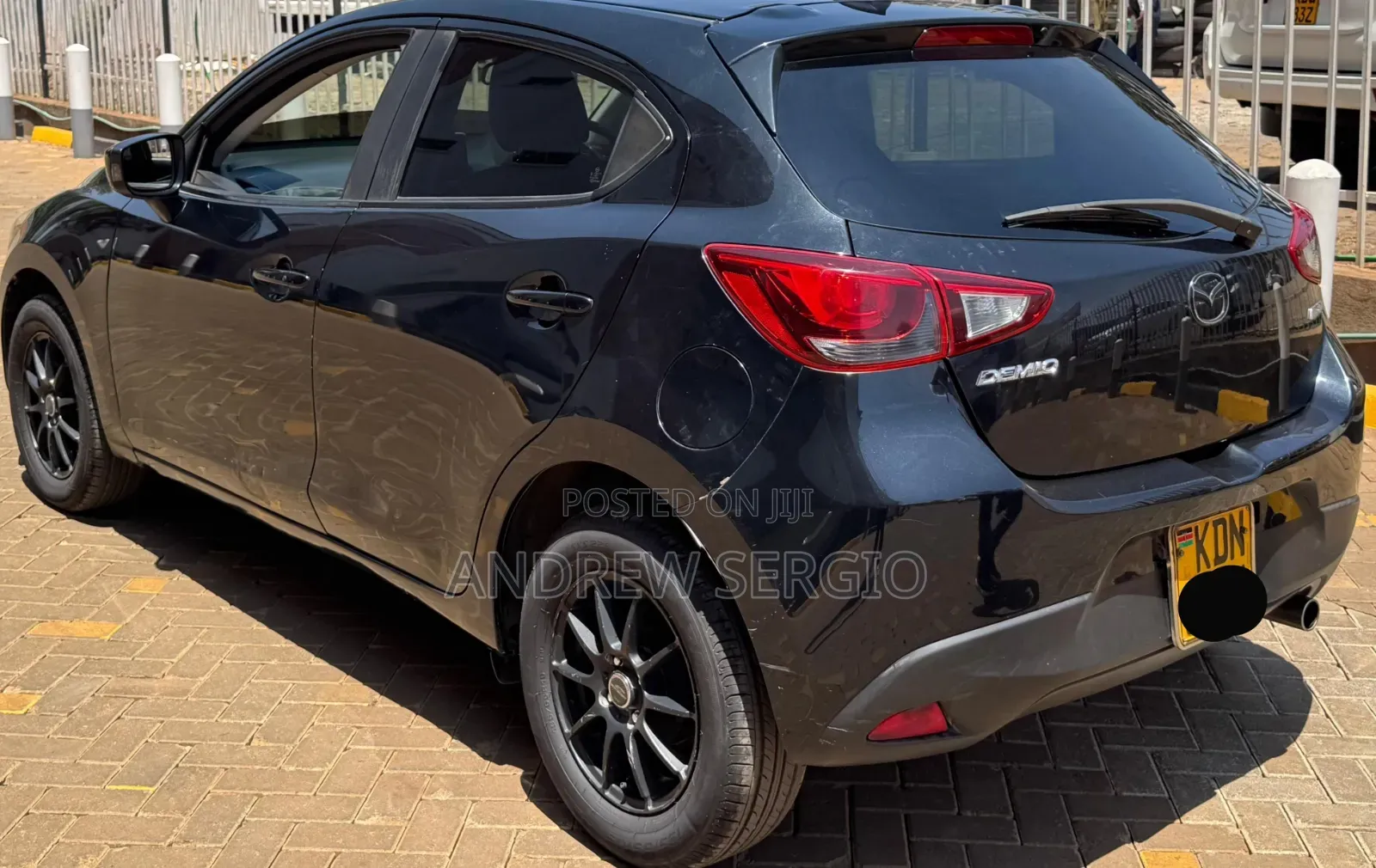 Mazda Demio 2016 Blue