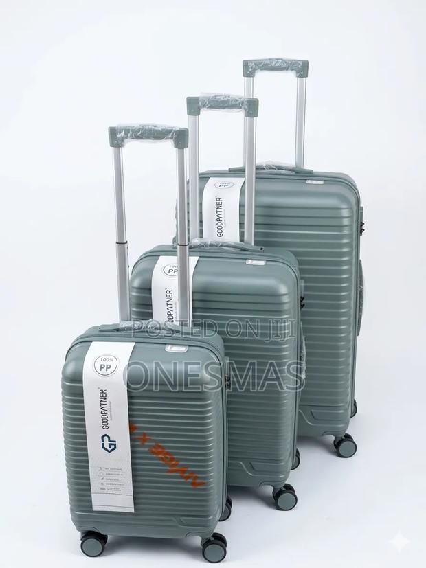 3-Piece Soft Rubber Trolley Suitcase Set – Lightweight Travel Luggage