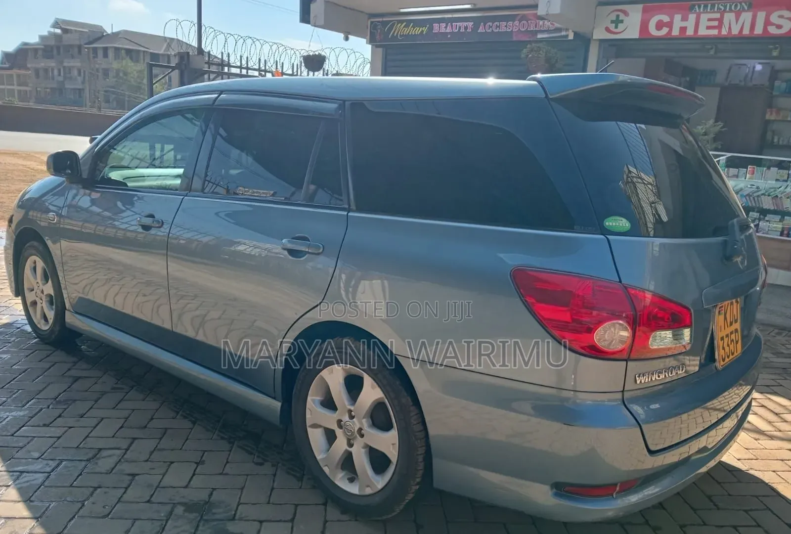 Nissan Wingroad 2015 Blue