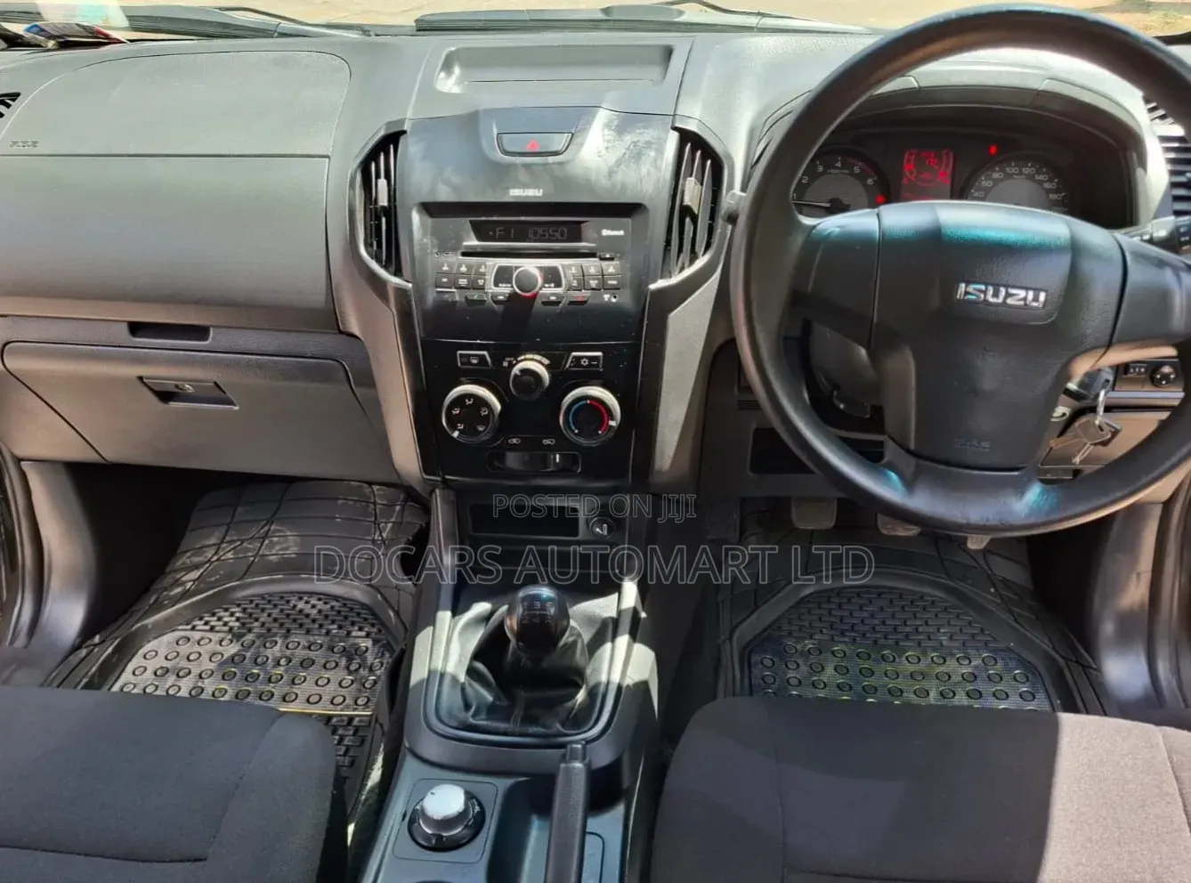 Isuzu D-MAX 2022 Gray