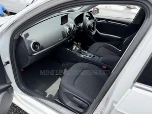 Audi A3 2.0T Premium FWD Convertible 2019 Off white