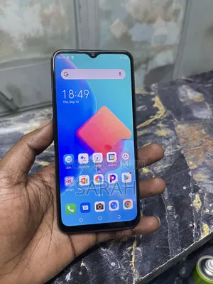 Tecno Spark 8C 64 GB