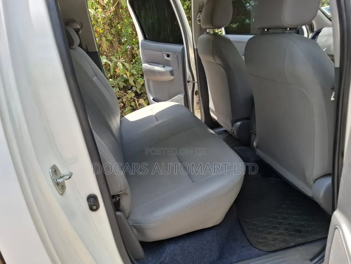 Toyota Hilux 2015 White