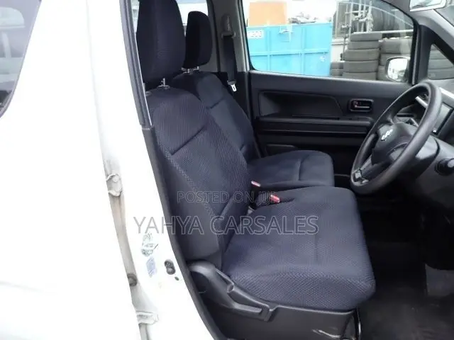 Suzuki Wagon R 2019 White