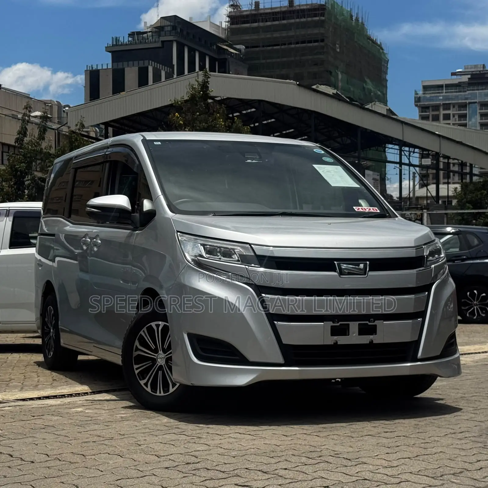 Toyota Noah 2020 Silver