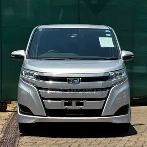 Toyota Noah 2020 Silver