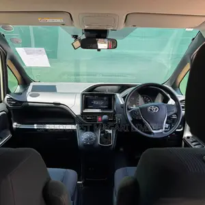 Toyota Noah 2020 Silver