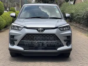 Toyota Raize 2019 Silver