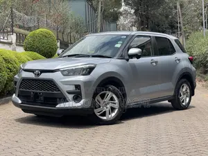 Toyota Raize 2019 Silver