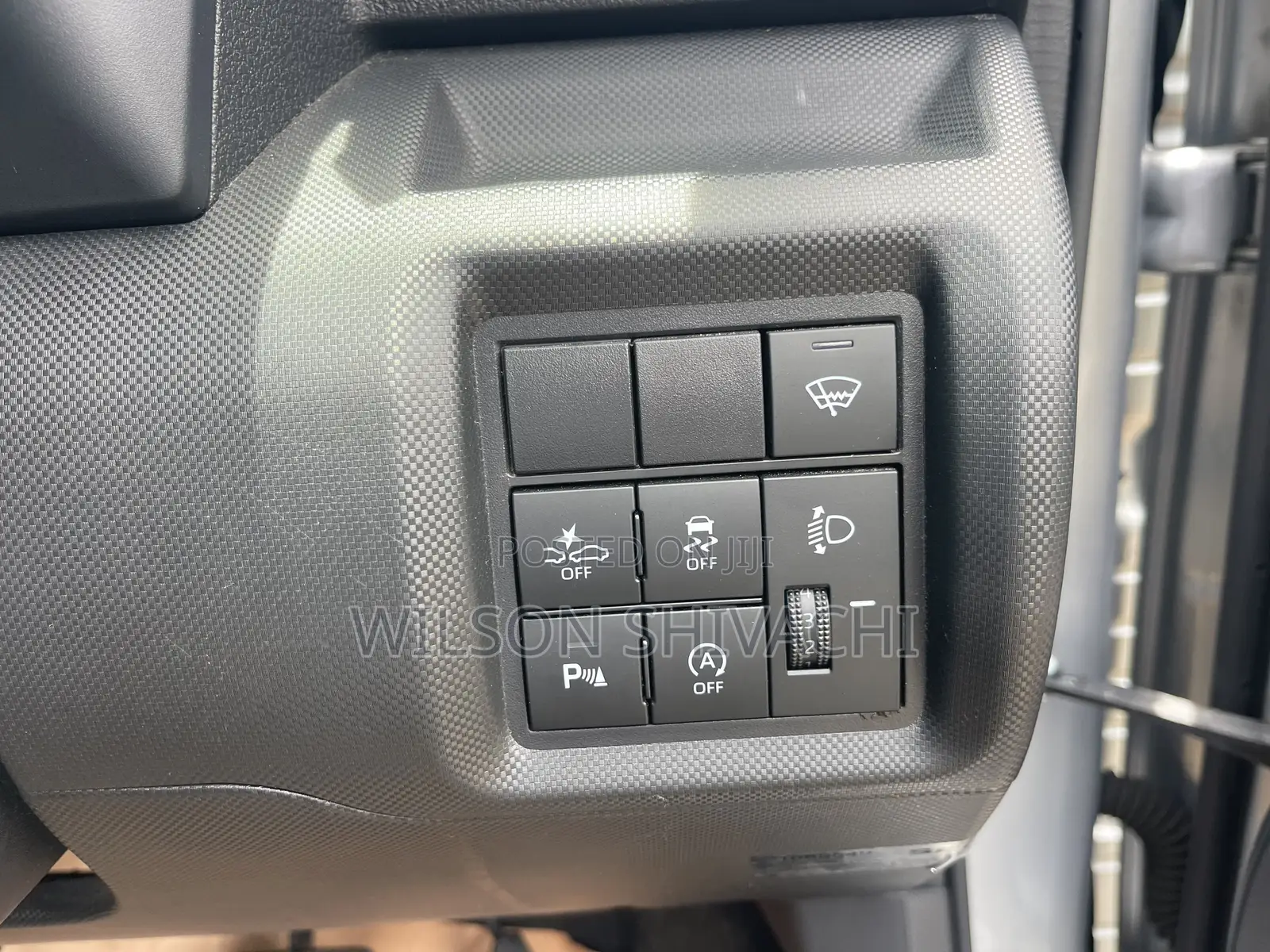 Toyota Raize 2019 Silver