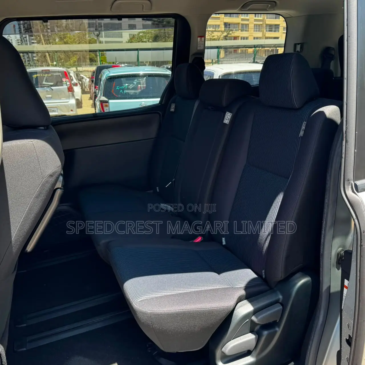 Toyota Noah 2020 Silver