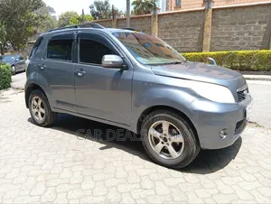 Toyota Rush 1.5 AWD 2012