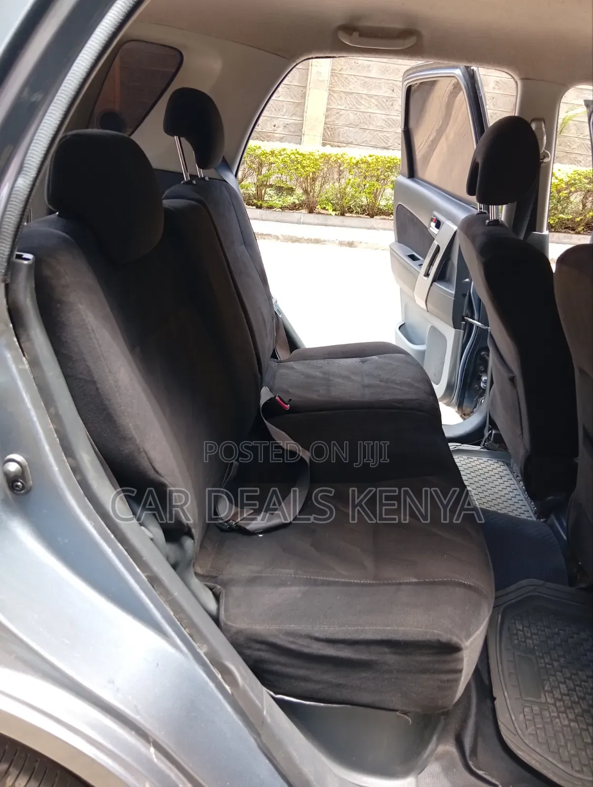 Toyota Rush 1.5 AWD 2012