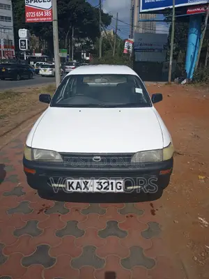 Toyota Corolla G-Touring 2000