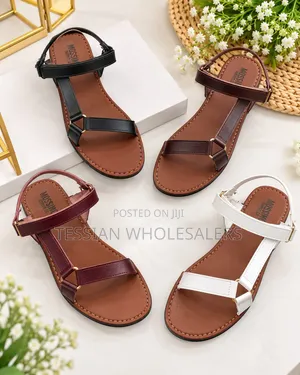 Ladies Leather Sandals