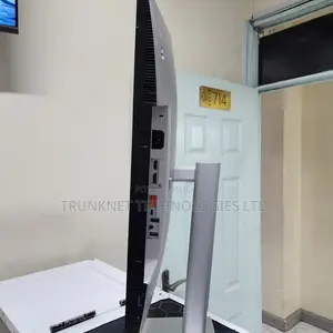 Dell U2422h Flat Panel Monitor