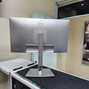 Dell U2422h Flat Panel Monitor