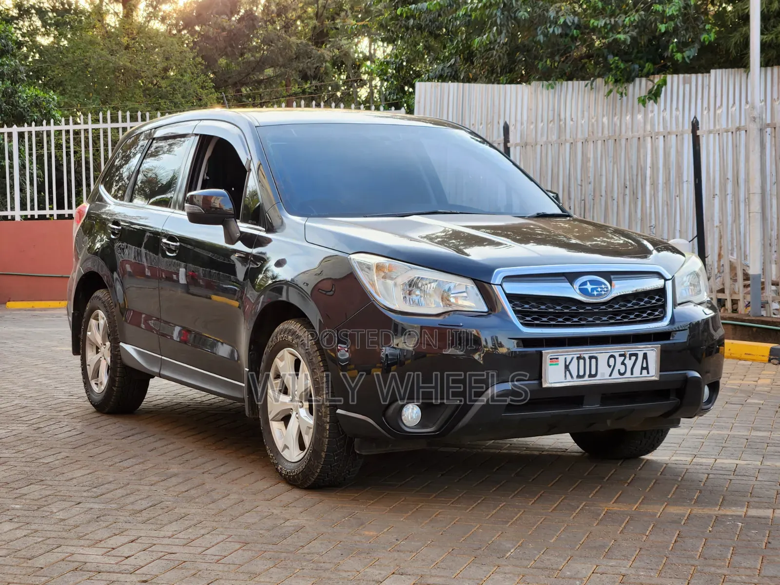 Subaru Forester 2.0XT Premium 4dr SUV AWD (2.0L 4cyl Turbo CVT) 2014