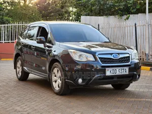 Subaru Forester 2.0XT Premium 4dr SUV AWD (2.0L 4cyl Turbo CVT) 2014