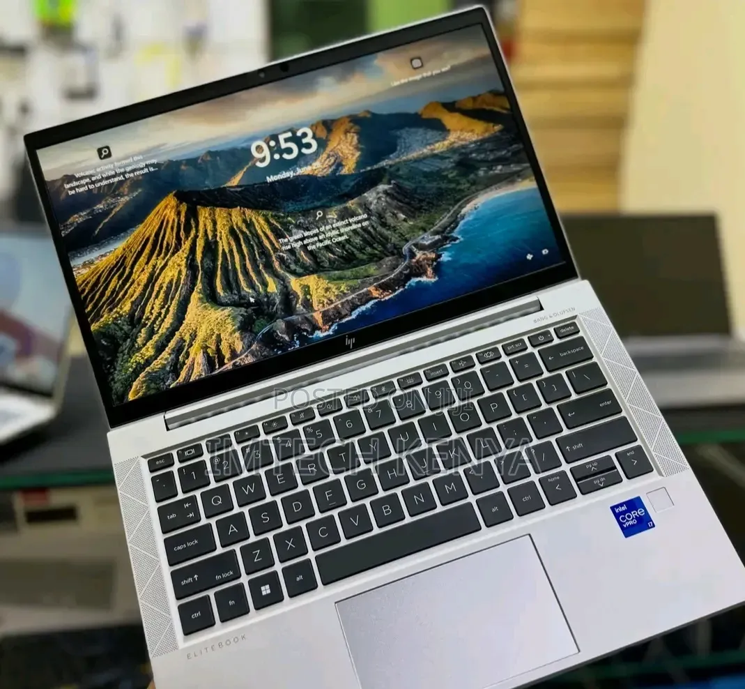 Laptop HP EliteBook 830 G8 16GB Intel Core i7 SSD 512GB