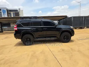 Toyota Land Cruiser Prado 2014 Black