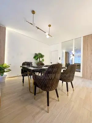 3bdrm Apartment in Valley Arcade for sale