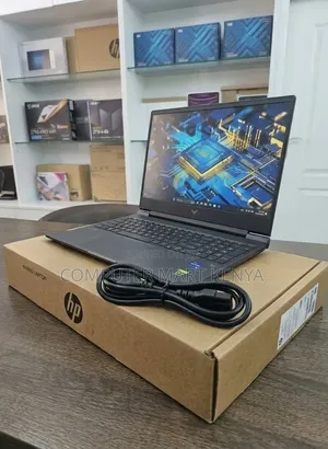 New Laptop HP Victus 15 16GB Intel Core i7 SSD 512GB
