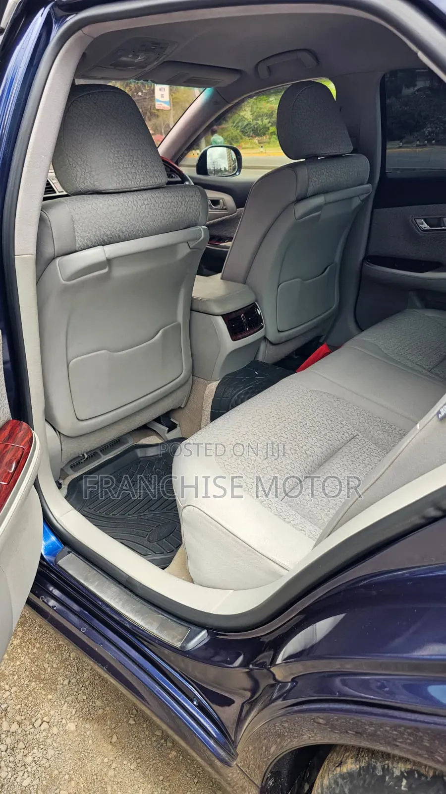 Toyota Crown 2013 Blue