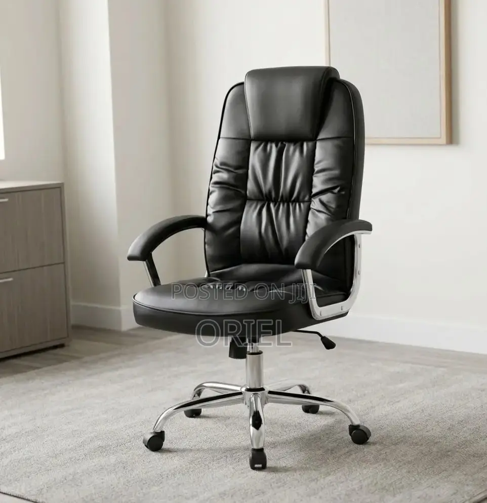 Office Chair : Black Leather Executive Work Chair