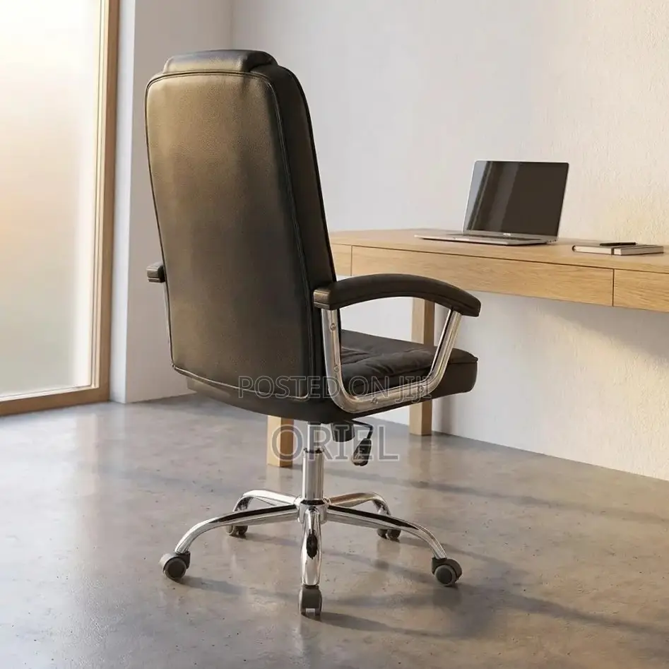Office Chair : Black Leather Executive Work Chair