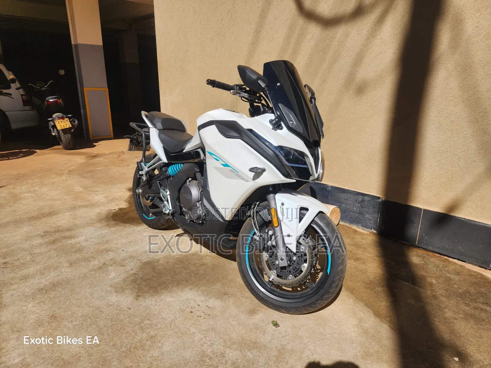CFMoto 650GT 2024 White
