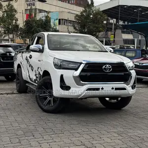 Toyota Hilux Revo Single Cab Deisel 2.4 RWD 2020 White