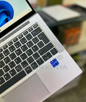Laptop HP EliteBook 830 G8 8GB Intel Core i5 SSD 256GB