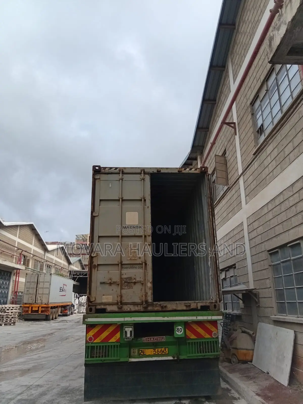 40 Ft Trailer for Logistics Assignments