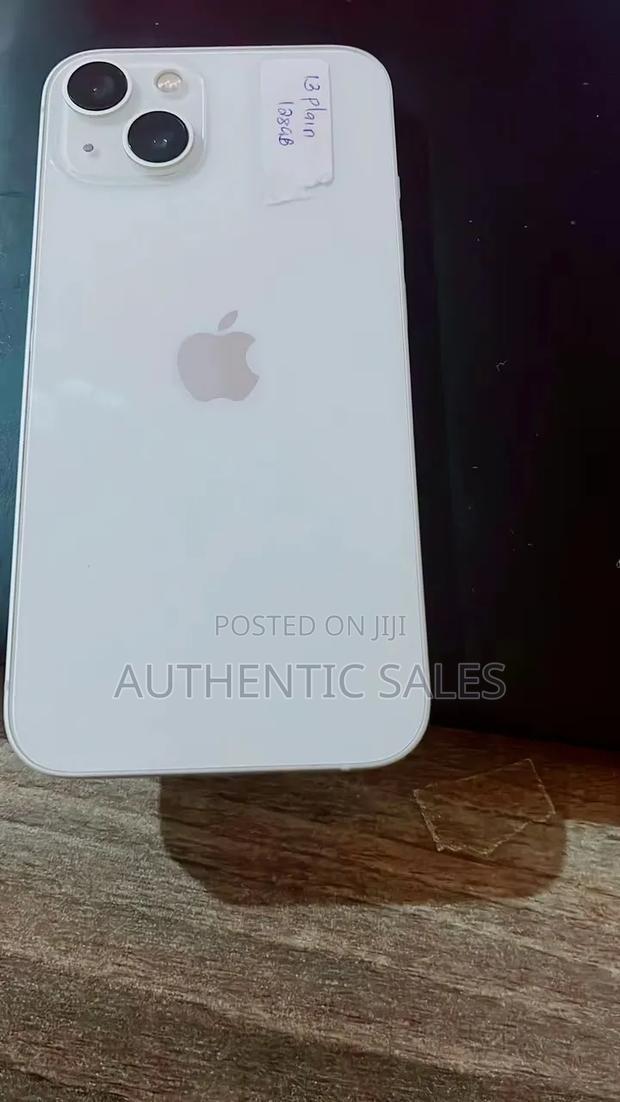 Apple iPhone 13 128 GB White