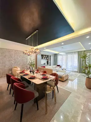 4bdrm Apartment in Valley Arcade for sale