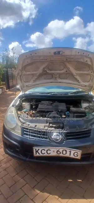 Nissan Advan 2008 White