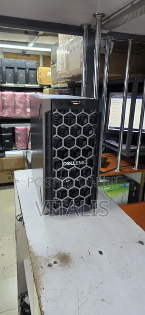 Server Dell 16GB Intel Xeon HDD 4T