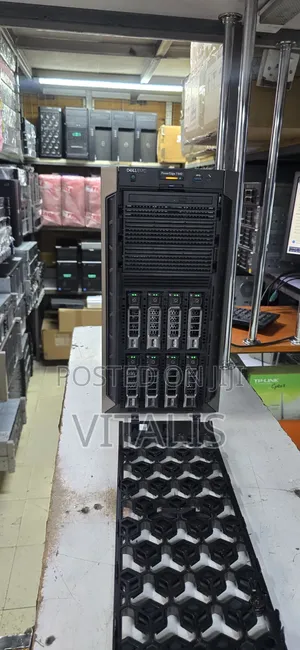 Server Dell 16GB Intel Xeon HDD 4T