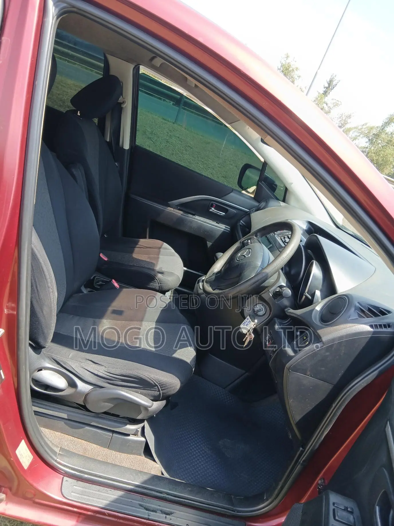 Mazda Premacy 2010 Red