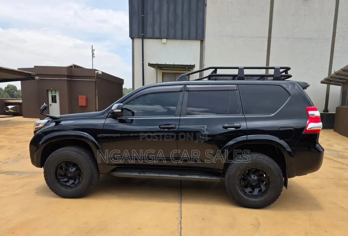 Toyota Land Cruiser Prado 2014 Black