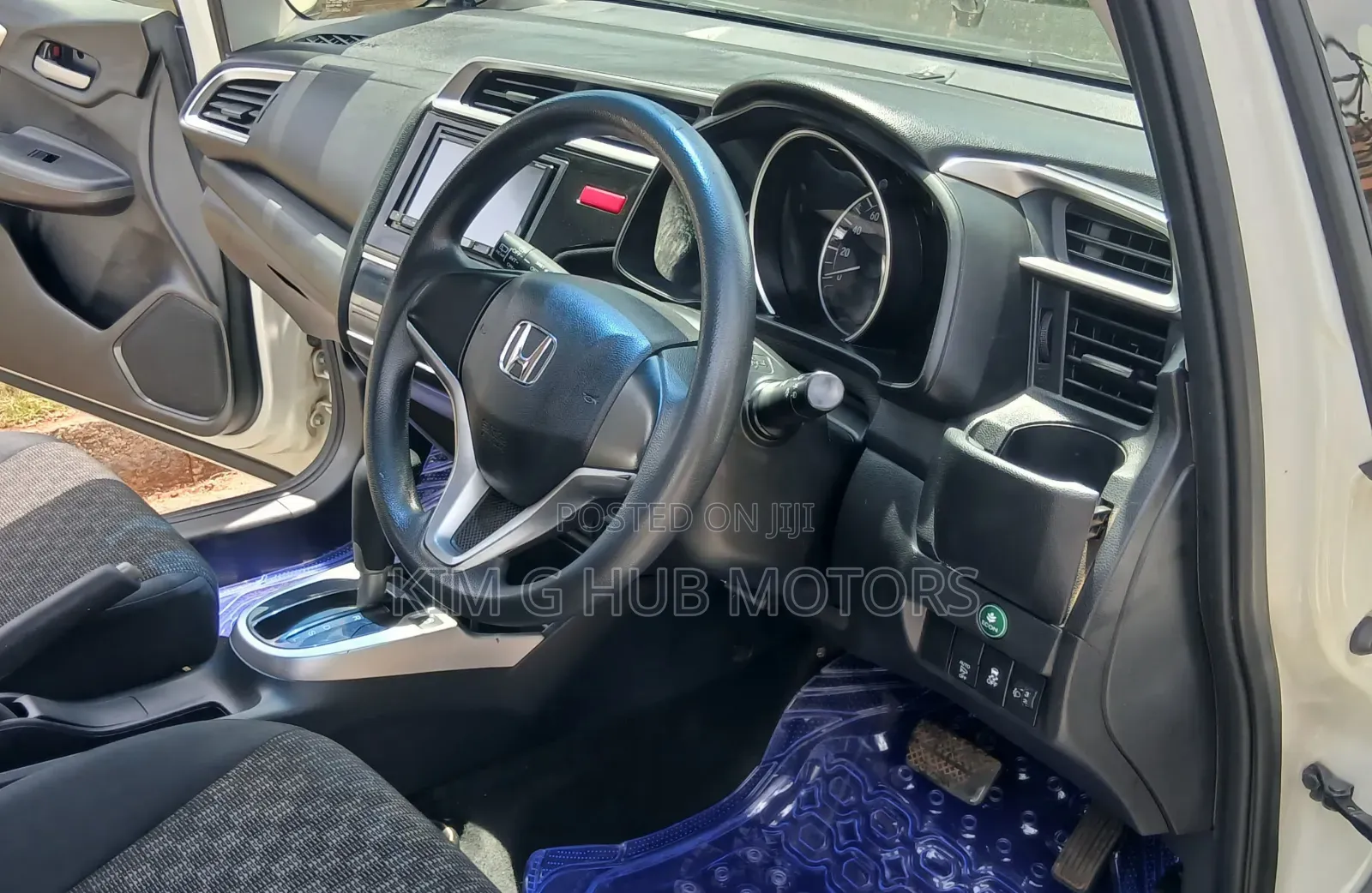 Honda Fit 2017 Pearl