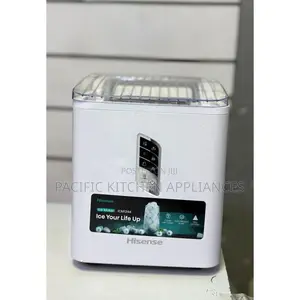 White Hisense Ice Cube Maker