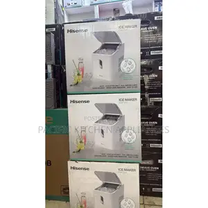 White Hisense Ice Cube Maker