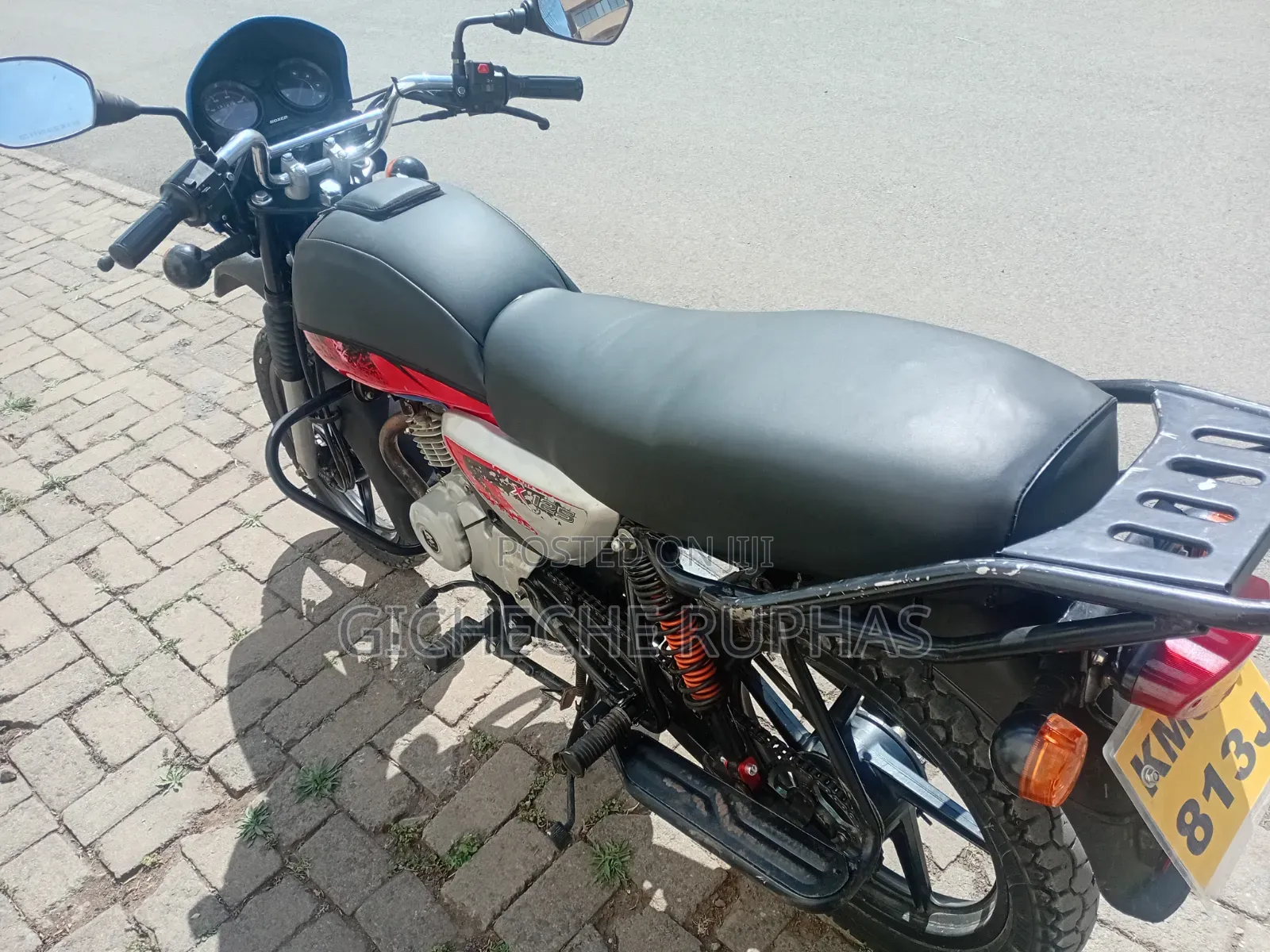 Bajaj Boxer 125 2025 Red