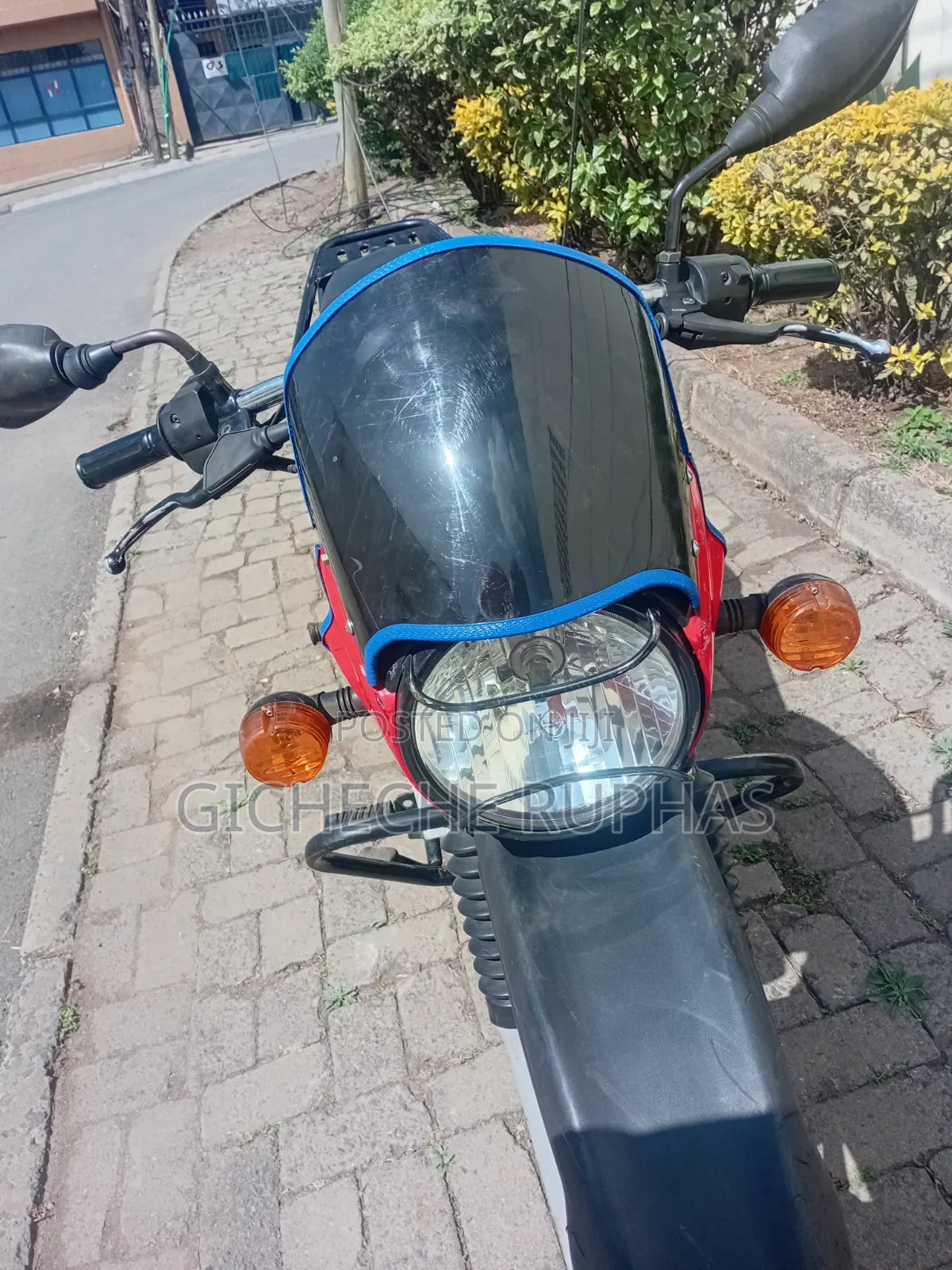 Bajaj Boxer 125 2025 Red