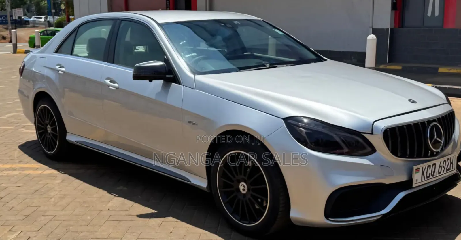 Mercedes-Benz E250 2010 Silver