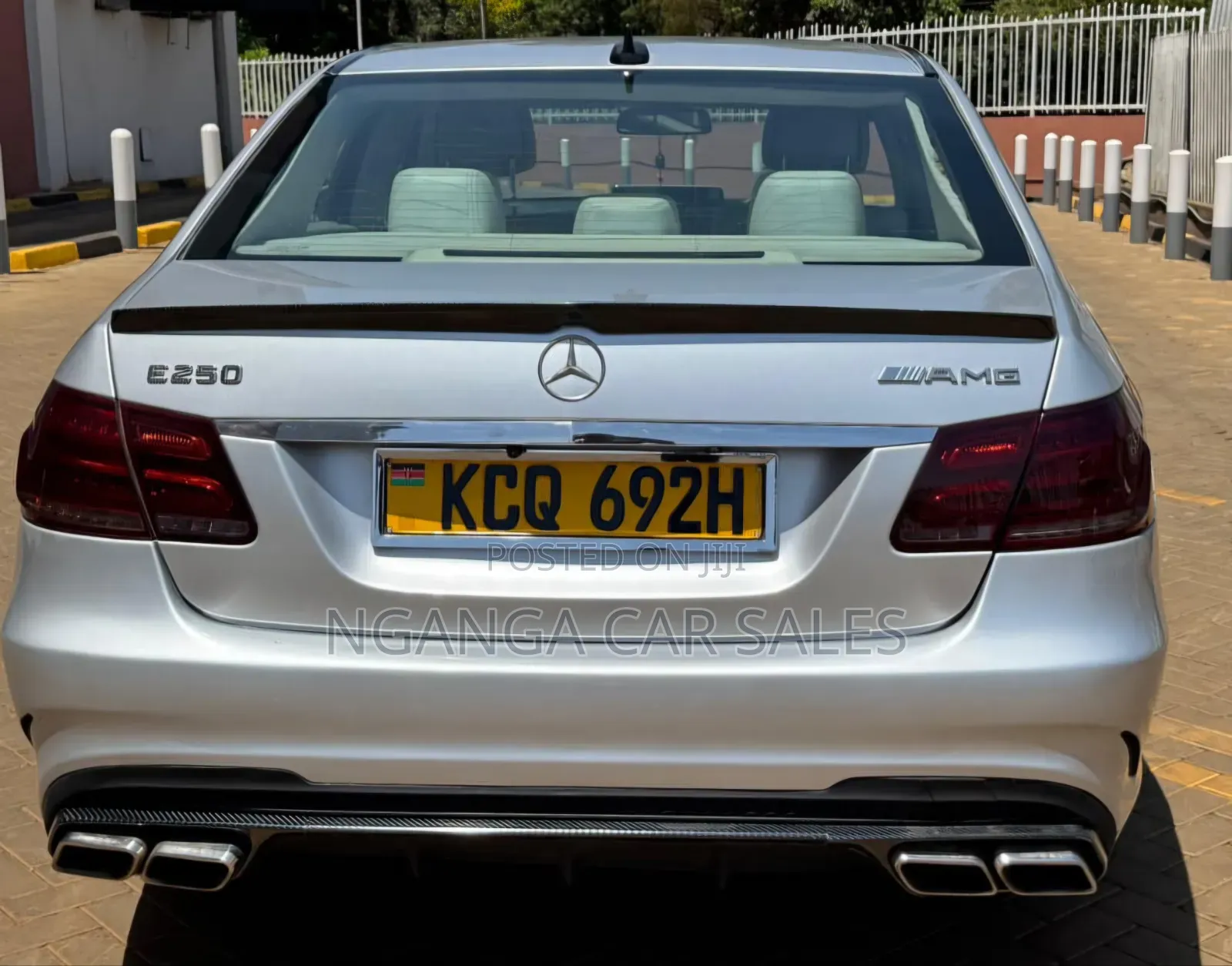 Mercedes-Benz E250 2010 Silver
